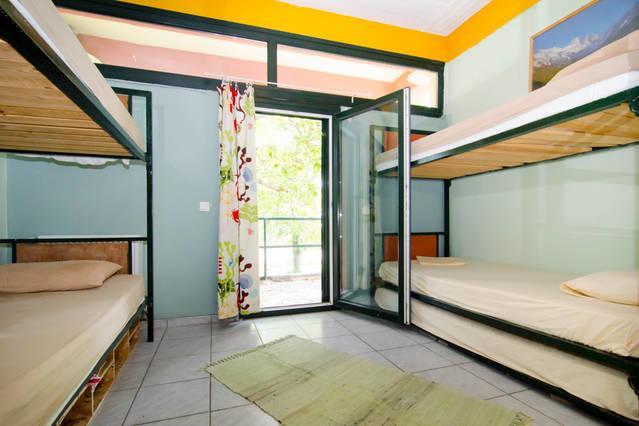 Summit Zero Hostel Plaka Litochorou Quarto foto